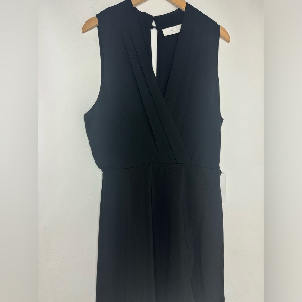 Revolve Astr the label Black Sleeveless Dress open back zipper midi NWT S